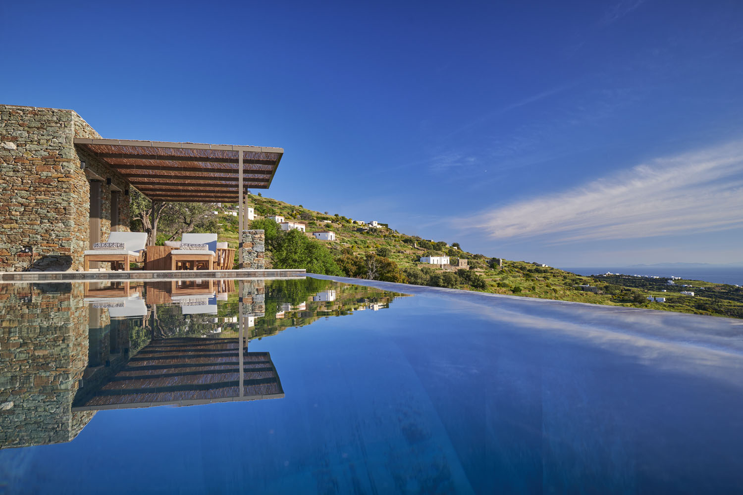 Mythic Villa Sifnos: A Cycladic Dream on the Aegean Sea